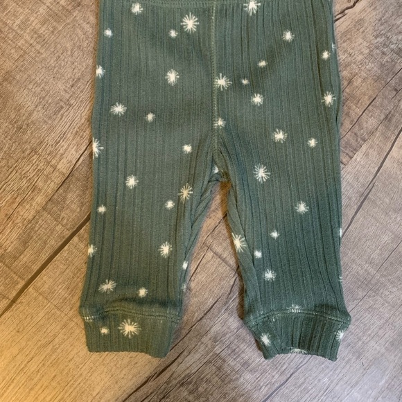 Grayson Collective Infant Sherpa Top and Leggings - Picture 3 of 6